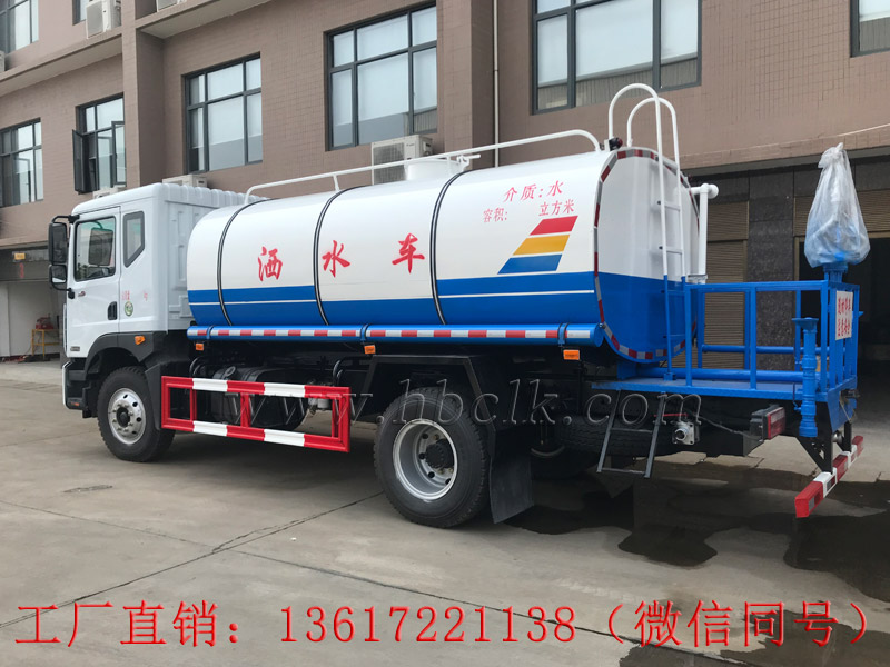 東風多利卡D9熱水配送車